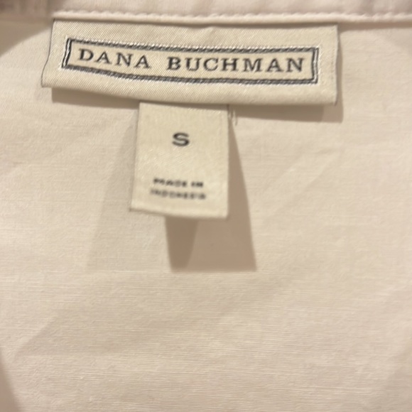 Dana Buckman beautiful tailored shirt - Picture 2 of 3